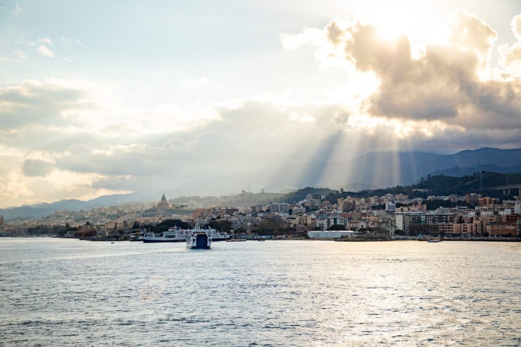 beautiful view of cityscape and harbor of messina from ferry in sicily italy t20 xRnOkQ 4